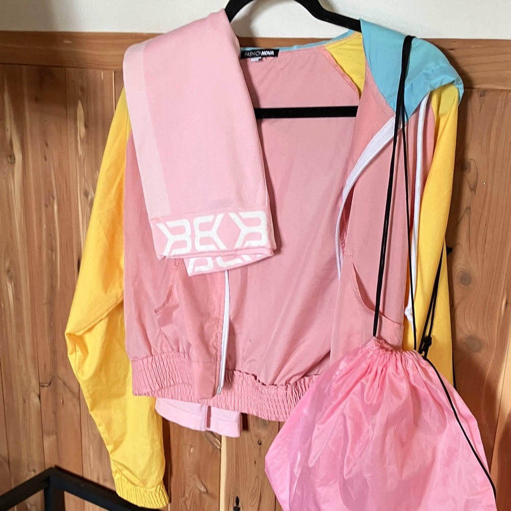 SET-BETTER BODIES Sugar Hill Leggings , Fashion Nova Colorful Utility Jacket - - Picture 16 of 16